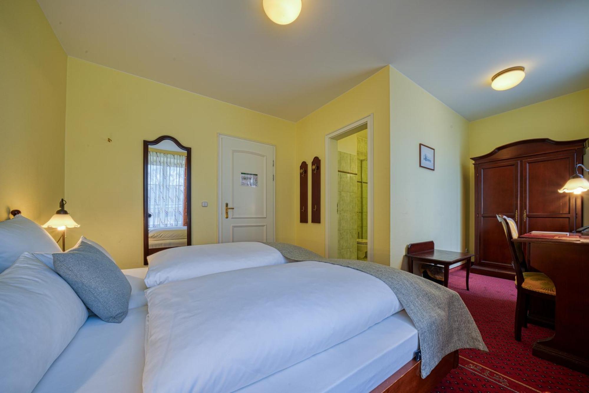 Phoenix Seeblick 4*